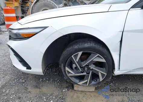 2025 Hyundai Elantra Sel Convenience z USA, uszkodzony, nr VIN KMHLS4DG1SU948260